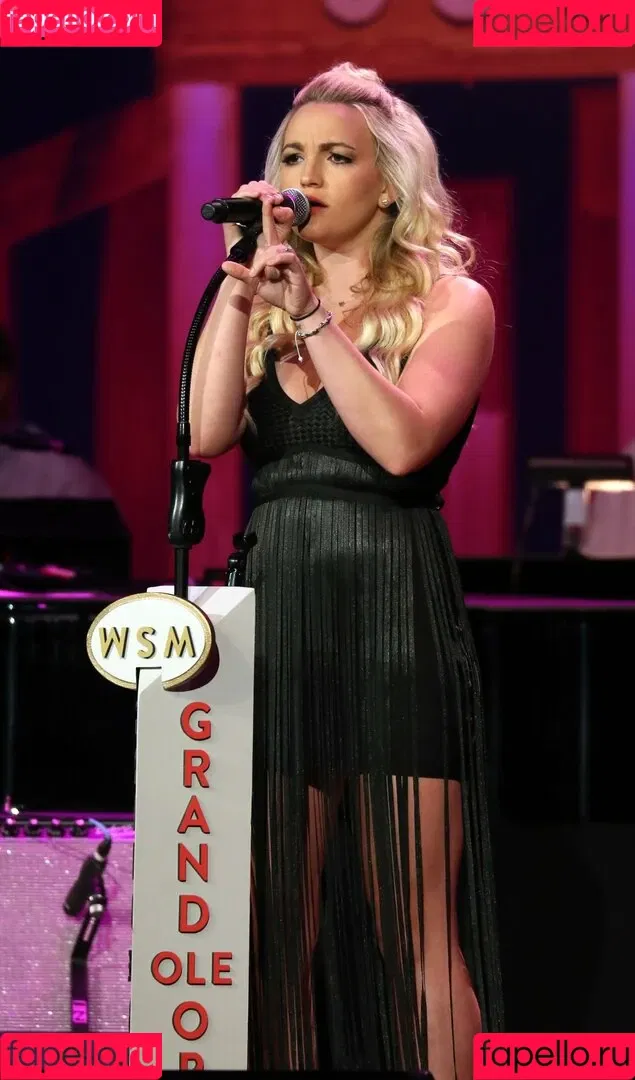 Jamie Lynn Spears Onlyfans Photo Gallery 