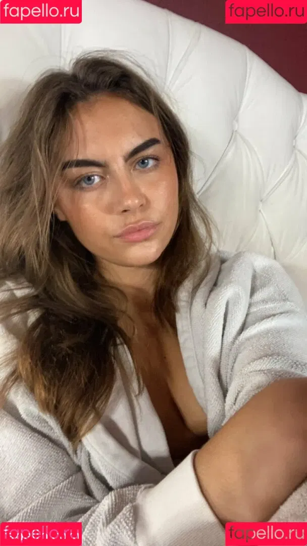 Selina Bentz Onlyfans Photo Gallery 