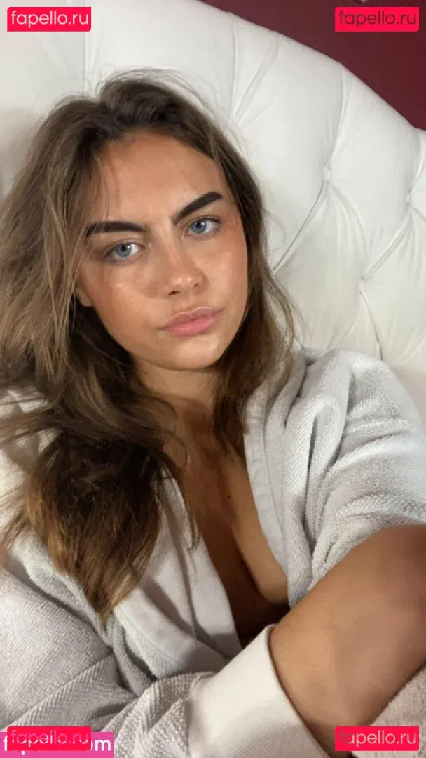 Selina Bentz Onlyfans Photo Gallery 