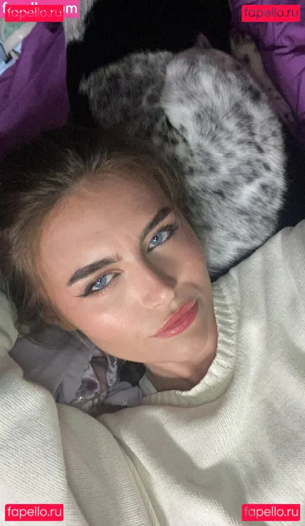 Selina Bentz Onlyfans Photo Gallery 