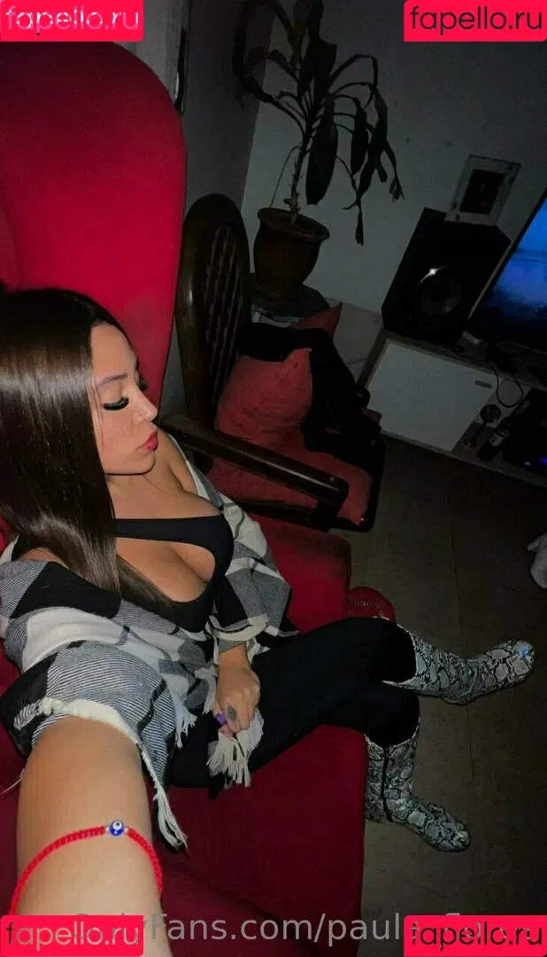 paula_flores Onlyfans Photo Gallery 