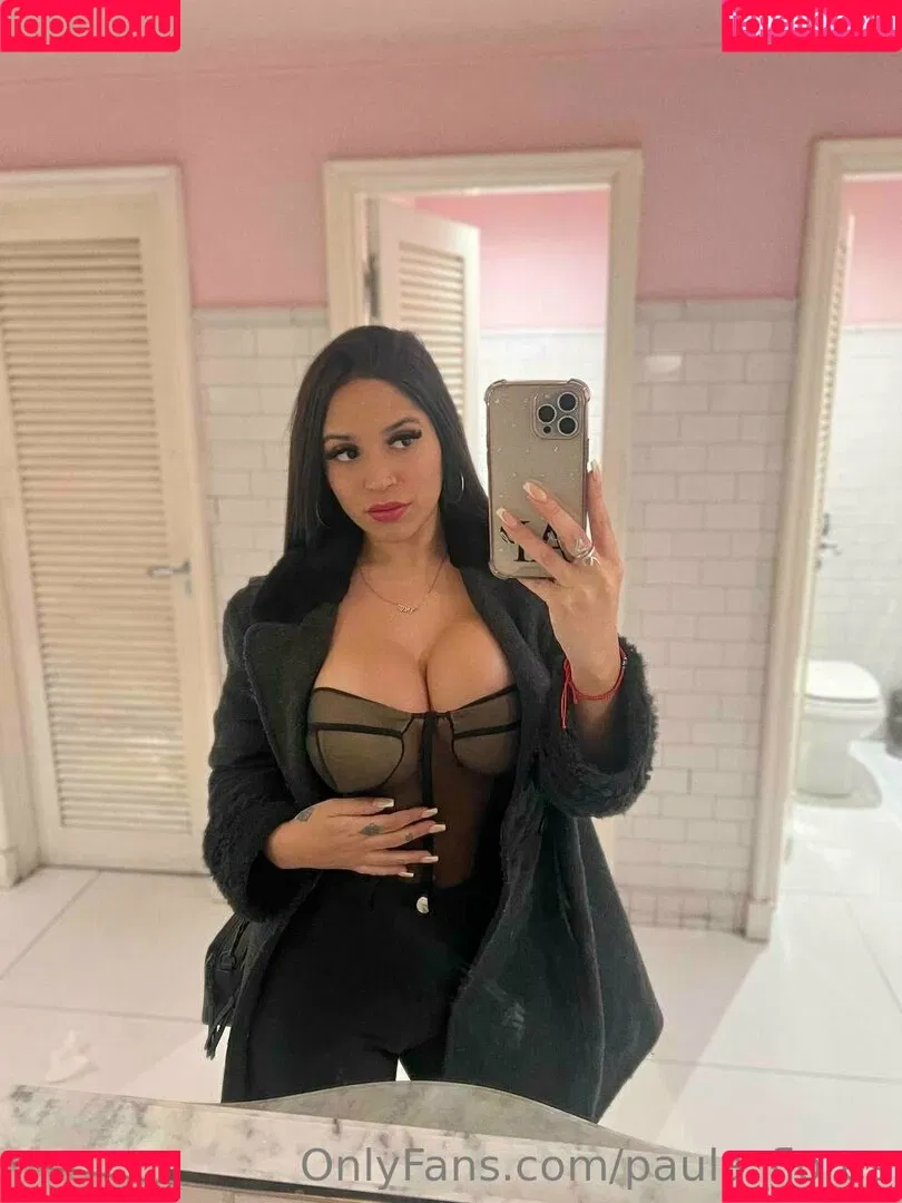 paula_flores Onlyfans Photo Gallery 
