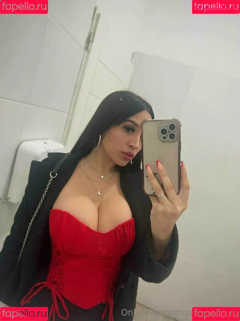 paula_flores Onlyfans Photo Gallery 