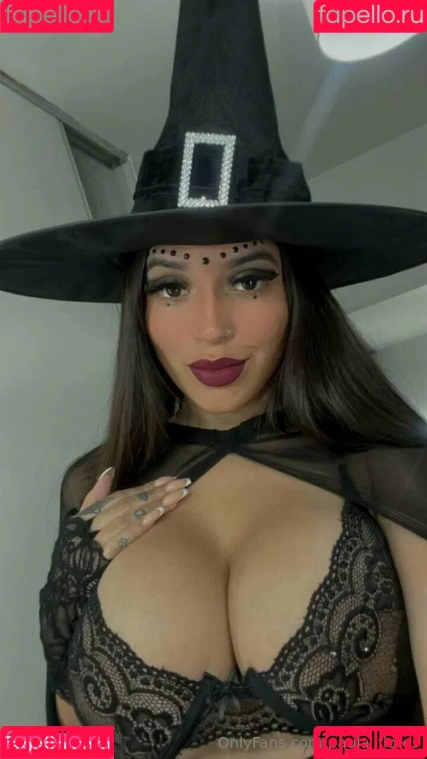 paula_flores Onlyfans Photo Gallery 