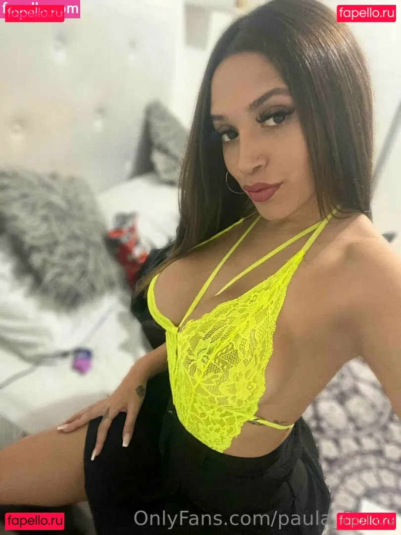 paula_flores Onlyfans Photo Gallery 