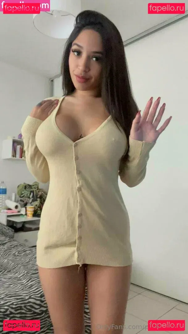 paula_flores Onlyfans Photo Gallery 