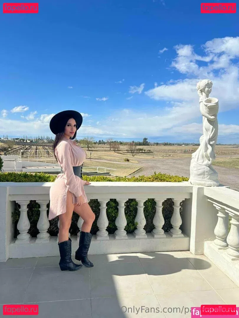paula_flores Onlyfans Photo Gallery 