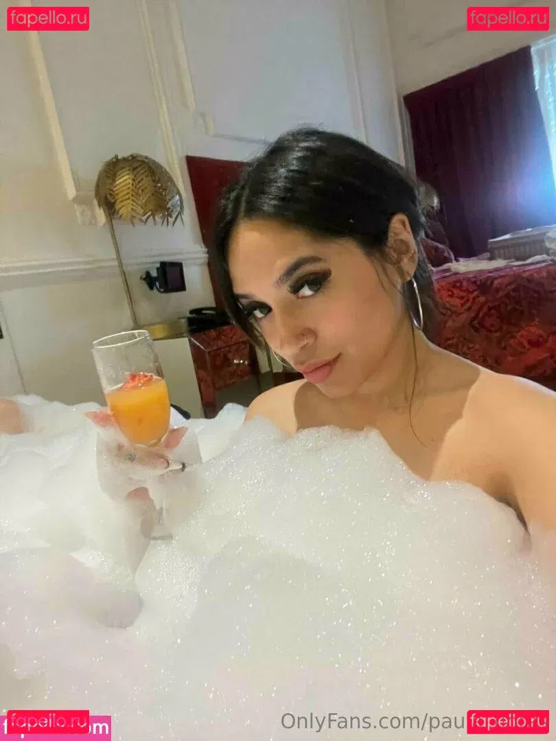 paula_flores Onlyfans Photo Gallery 