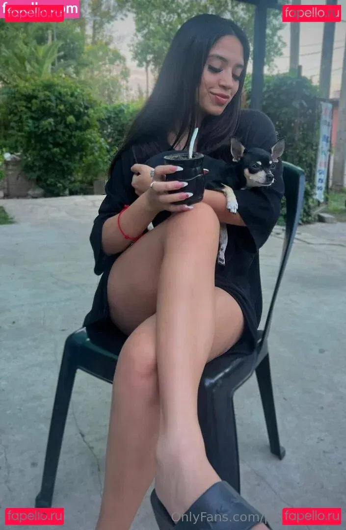 paula_flores Onlyfans Photo Gallery 