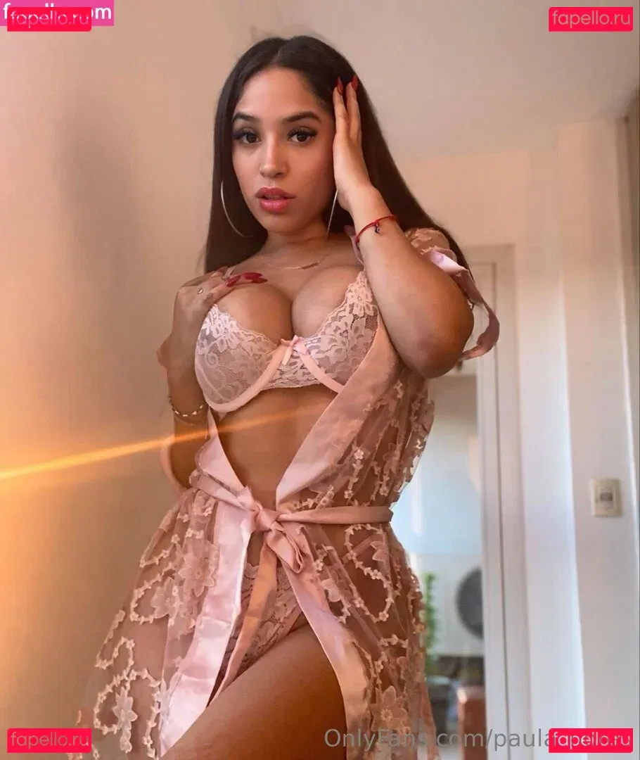paula_flores Onlyfans Photo Gallery 