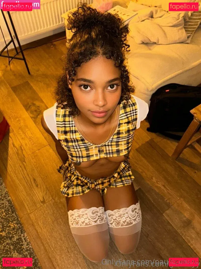 paula_flores Onlyfans Photo Gallery 