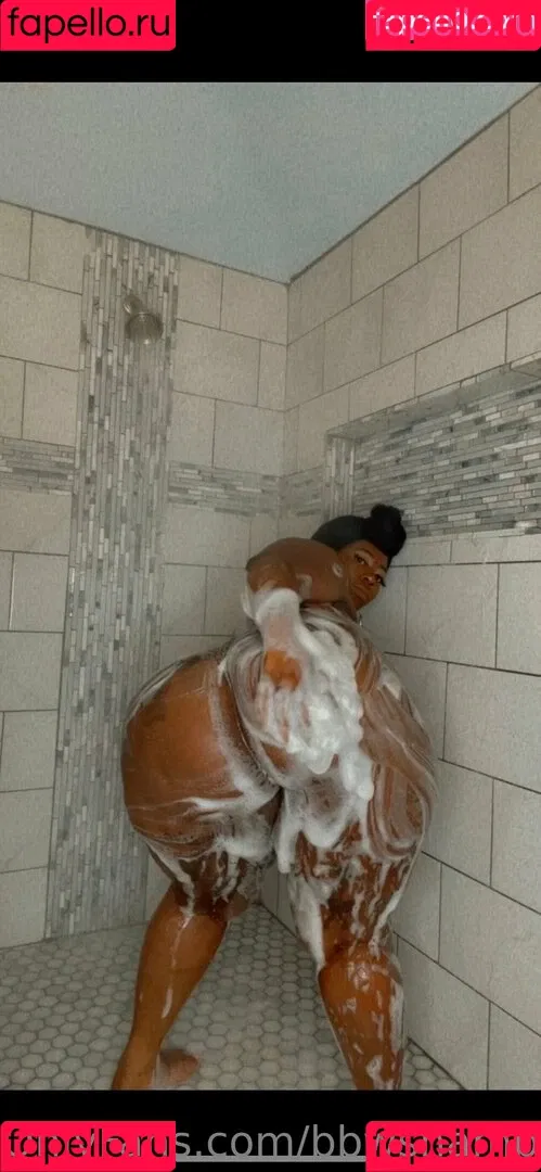 bbwshampaine Onlyfans Photo Gallery 