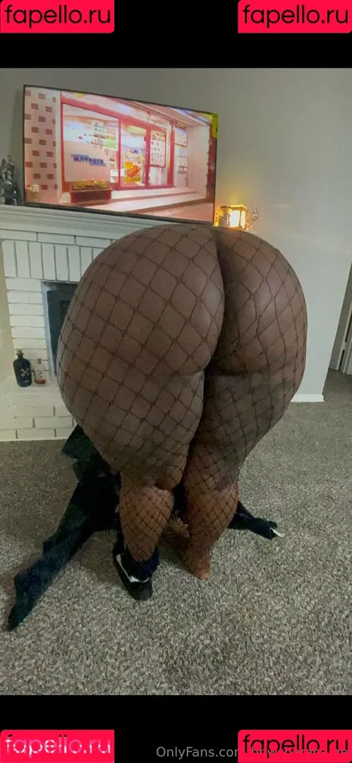 bbwshampaine Onlyfans Photo Gallery 
