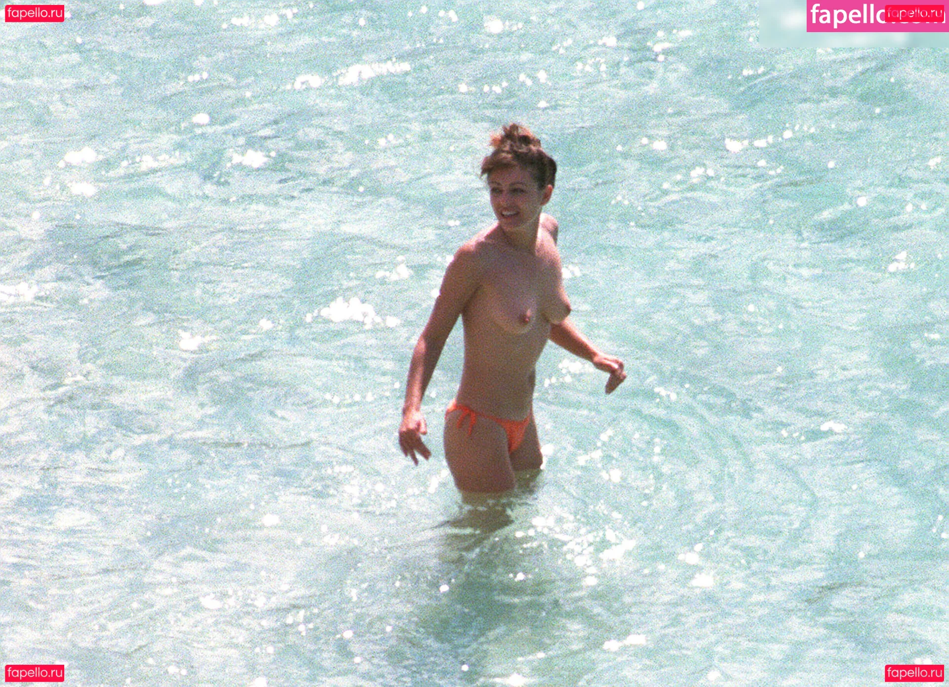 Elizabeth Jane Hurley Onlyfans Photo Gallery 