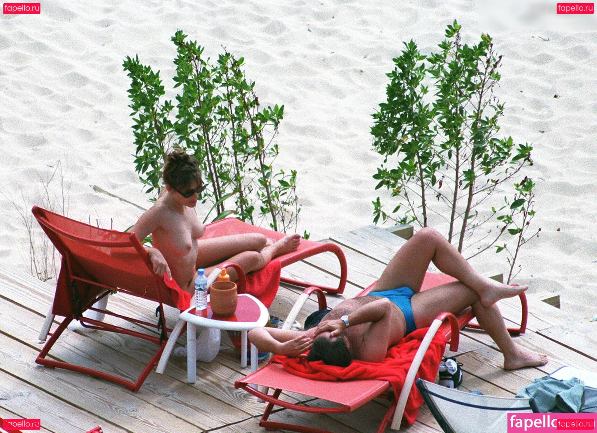 Elizabeth Jane Hurley Onlyfans Photo Gallery 