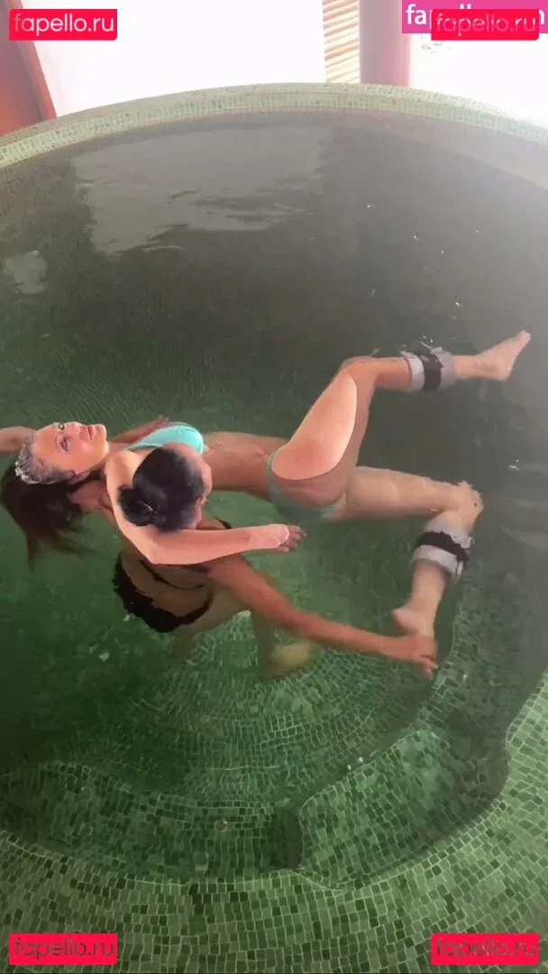 Elizabeth Jane Hurley Onlyfans Photo Gallery 