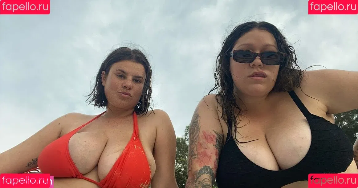 Mirra R Onlyfans Photo Gallery 