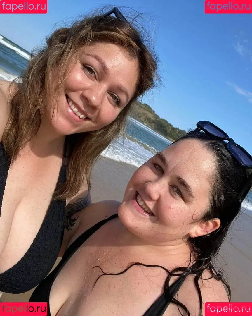 Mirra R Onlyfans Photo Gallery 