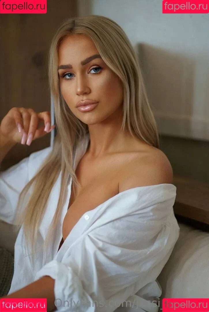 Monika Jasmin Wulf Onlyfans Photo Gallery 