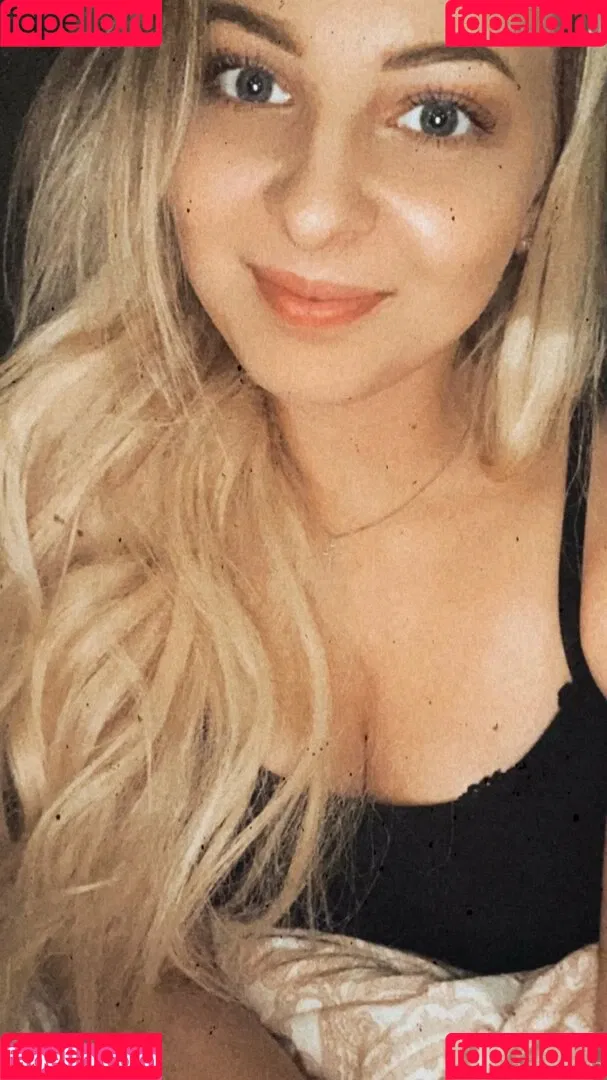 ASMR Janina Onlyfans Photo Gallery 