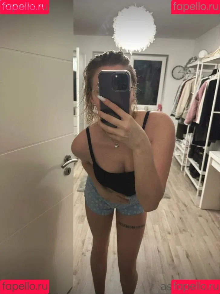 ASMR Janina Onlyfans Photo Gallery 