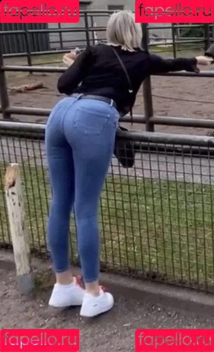 ASMR Janina Onlyfans Photo Gallery 