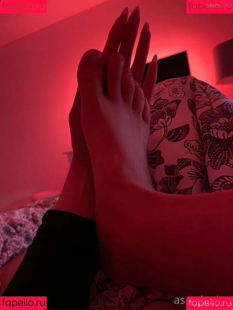 ASMR Janina Onlyfans Photo Gallery 