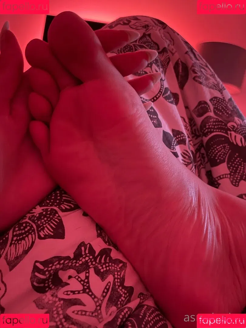 ASMR Janina Onlyfans Photo Gallery 