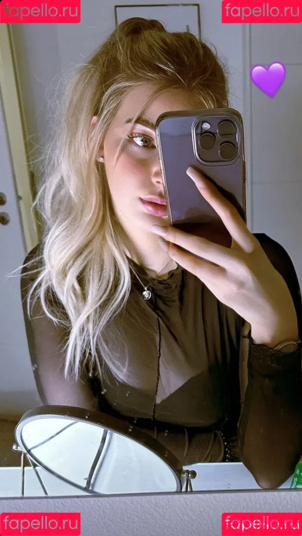 ASMR Janina Onlyfans Photo Gallery 