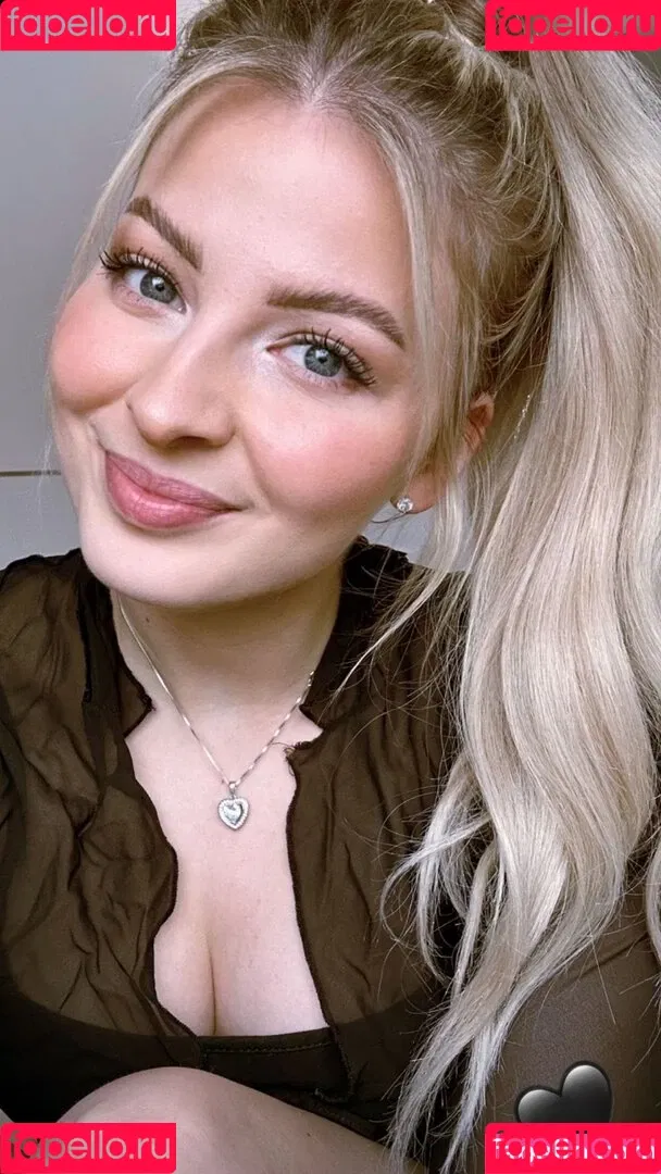 ASMR Janina Onlyfans Photo Gallery 