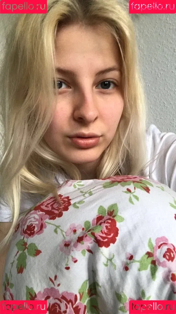 ASMR Janina Onlyfans Photo Gallery 
