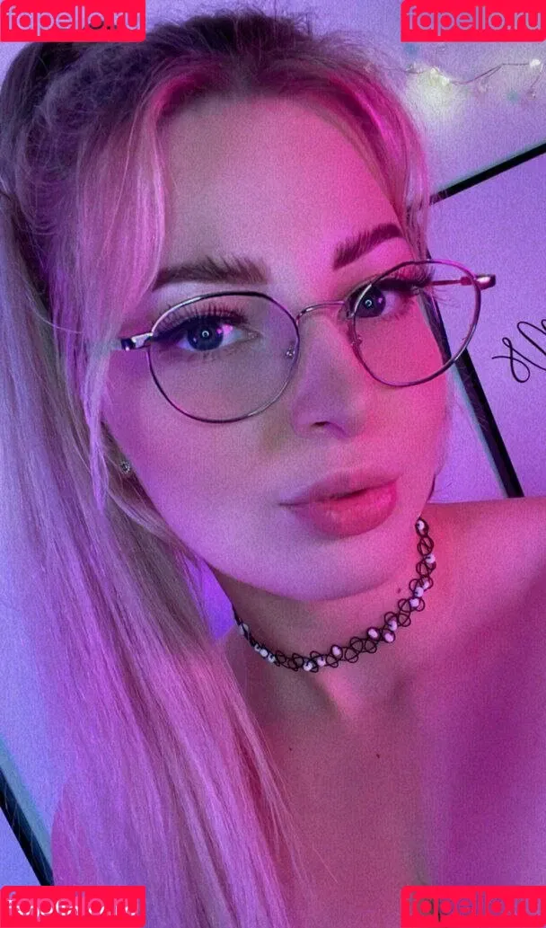 ASMR Janina Onlyfans Photo Gallery 