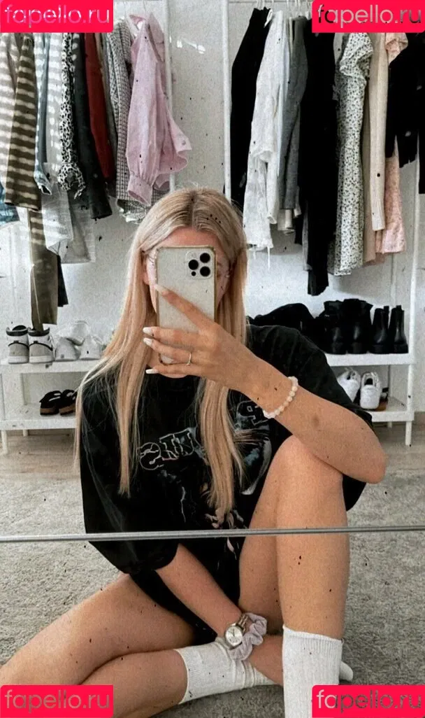ASMR Janina Onlyfans Photo Gallery 