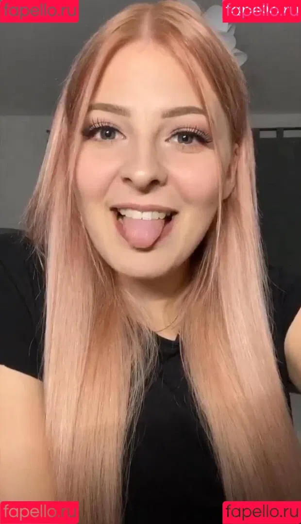 ASMR Janina Onlyfans Photo Gallery 