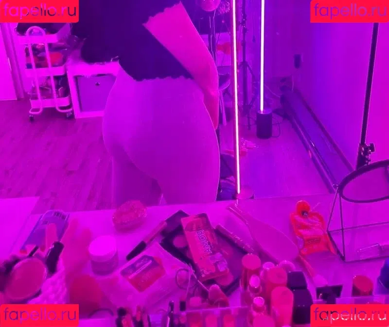 ASMR Janina Onlyfans Photo Gallery 