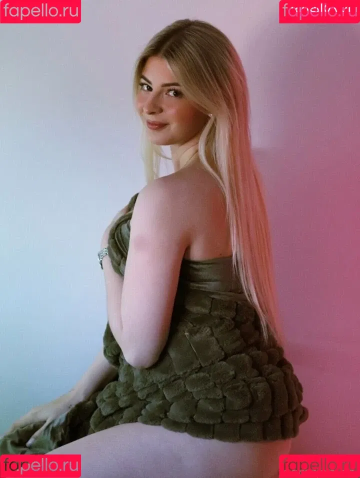 ASMR Janina Onlyfans Photo Gallery 