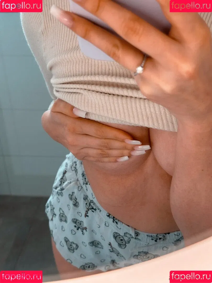 ASMR Janina Onlyfans Photo Gallery 