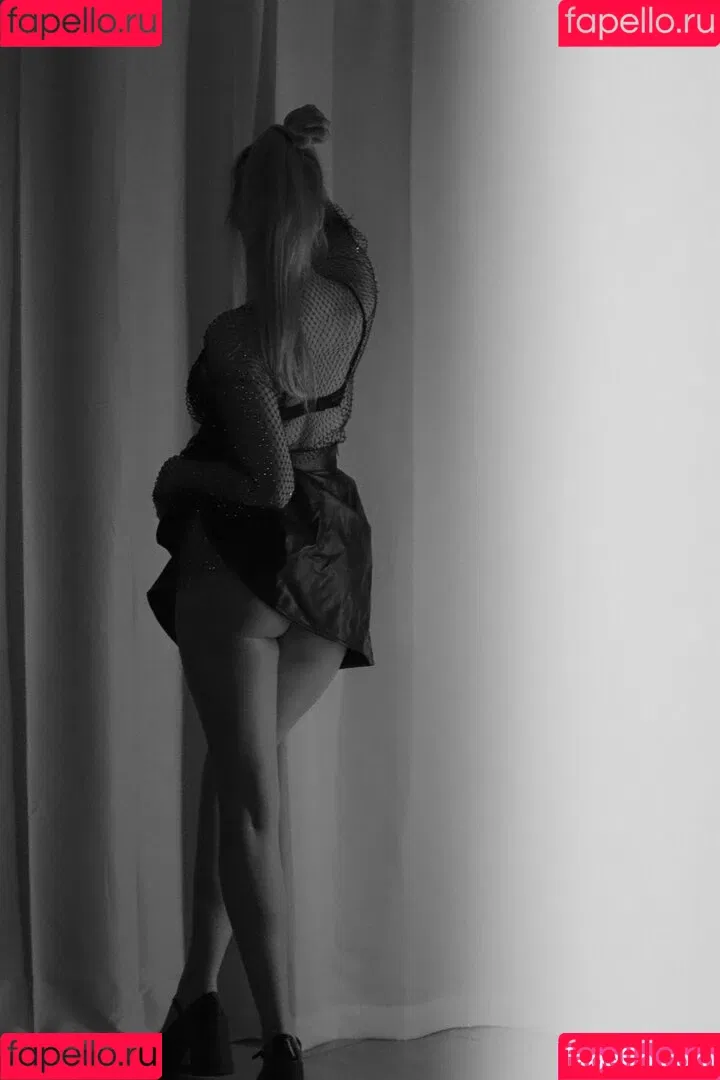 ASMR Janina Onlyfans Photo Gallery 