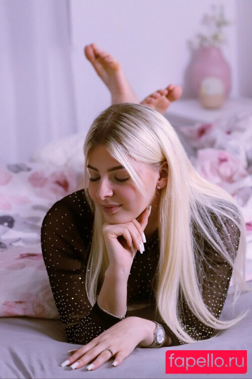 ASMR Janina Onlyfans Photo Gallery 