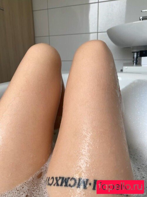 ASMR Janina Onlyfans Photo Gallery 