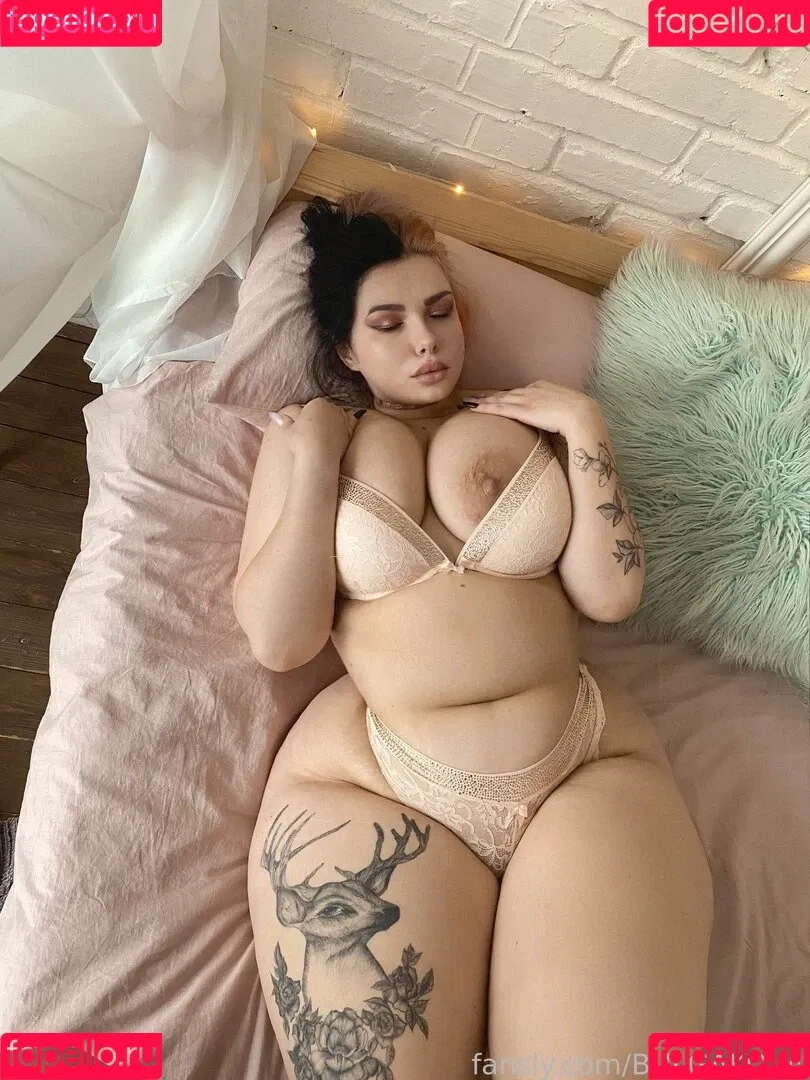 BULGAKOVA Onlyfans Photo Gallery 