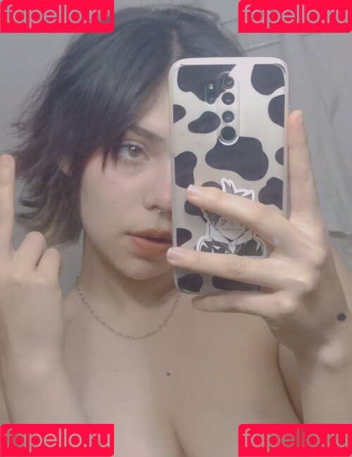 melowo.owo Onlyfans Photo Gallery 