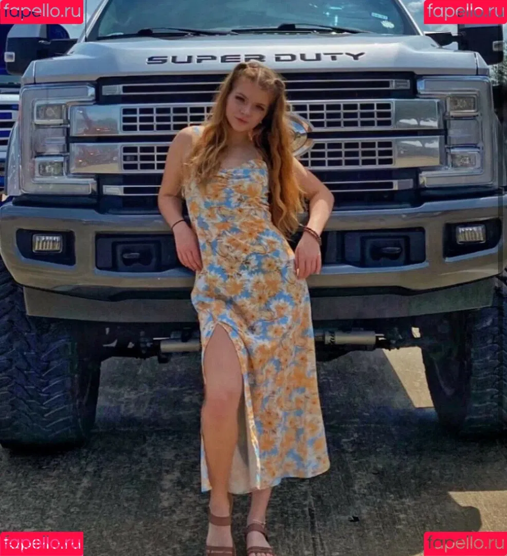 ashley.marie.model Onlyfans Photo Gallery 