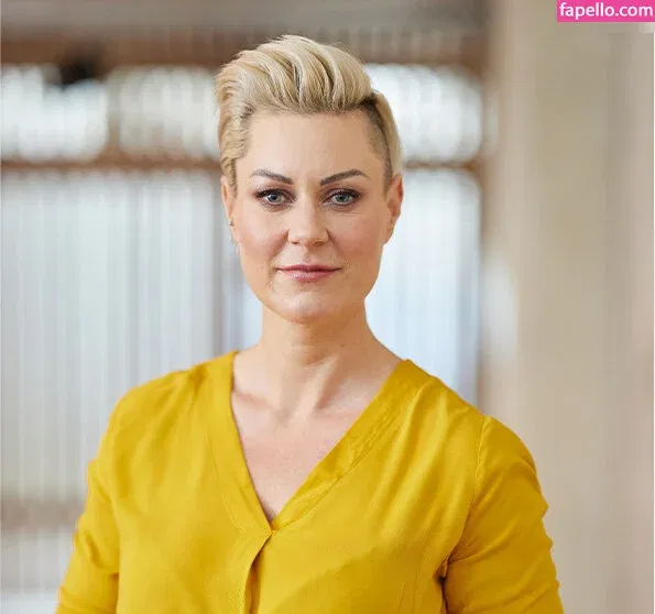 Doc Caro Onlyfans Photo Gallery 