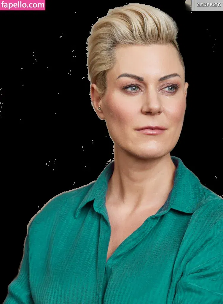 Doc Caro Onlyfans Photo Gallery 