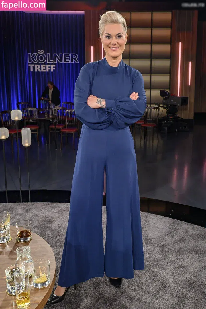 Doc Caro Onlyfans Photo Gallery 