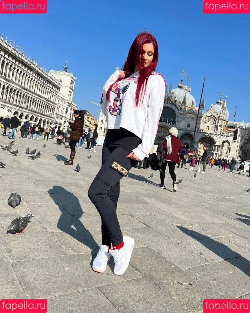 SugarSunny Onlyfans Photo Gallery 