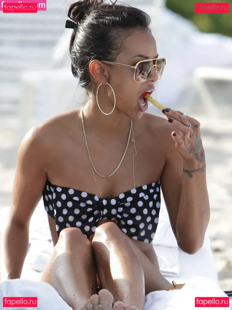 Karrueche Tran Onlyfans Photo Gallery 