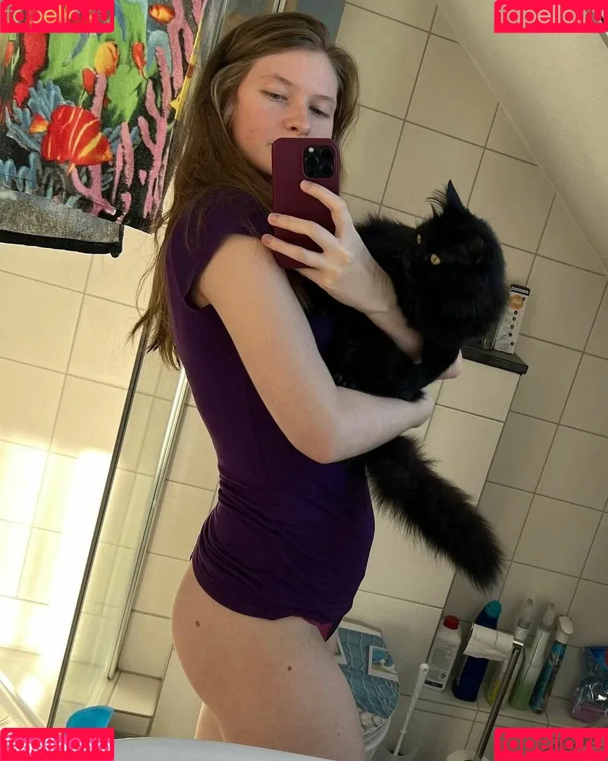 InaSilja Onlyfans Photo Gallery 