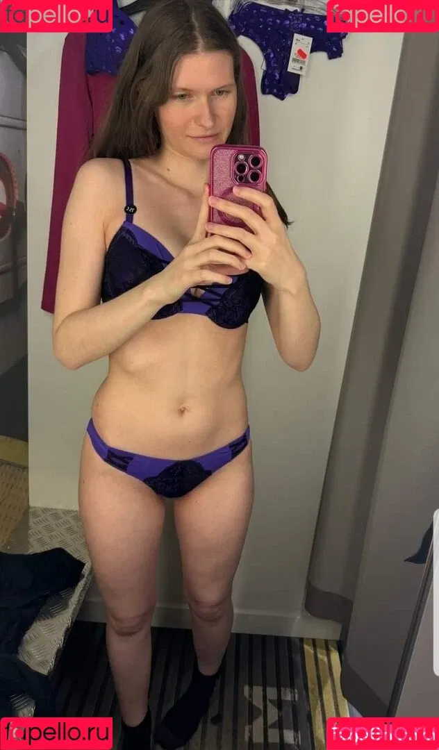 InaSilja Onlyfans Photo Gallery 